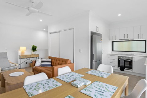 Riverside 3-Bed Home With Study Nook And BBQ - Accommodation Guide 0