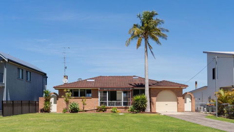 Riverside Retreat, Coolangatta, Near Seven Mile Beach - Accommodation China 3