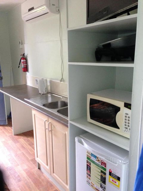 Riverside Tourist Park - Accommodation Asia 3