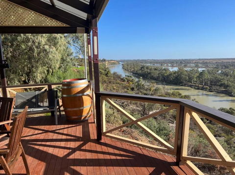 Riverview BnB - Accommodation Asia 0
