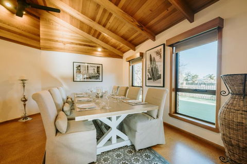 Riverview Retreat - Accommodation Asia 2