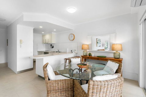 Riviera Noosa Resort - Accommodation Guide 2