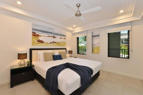 Resort-style Swim Out - A True Tropical Oasis - Accommodation China 2