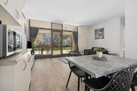 Riversands Rest Accommodation Paringa - Tea Tree Cottage - Accommodation Asia 0