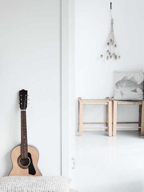 Salt Shack | Coastal Charm, Steps From The Surf - Accommodation Guide 3