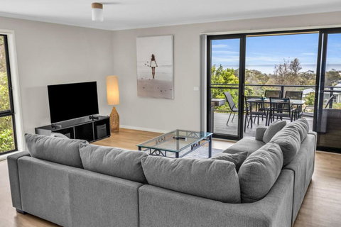 Salty Views - Accommodation Asia 1