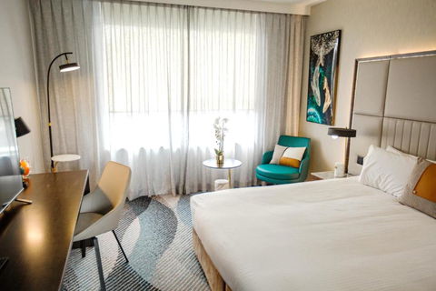 Royal Pacific Hotel - Accommodation Asia 0