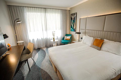 Royal Pacific Hotel - Accommodation Asia 1