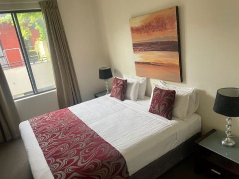 RNR Sturt Holiday Home - Accommodation Guide 3
