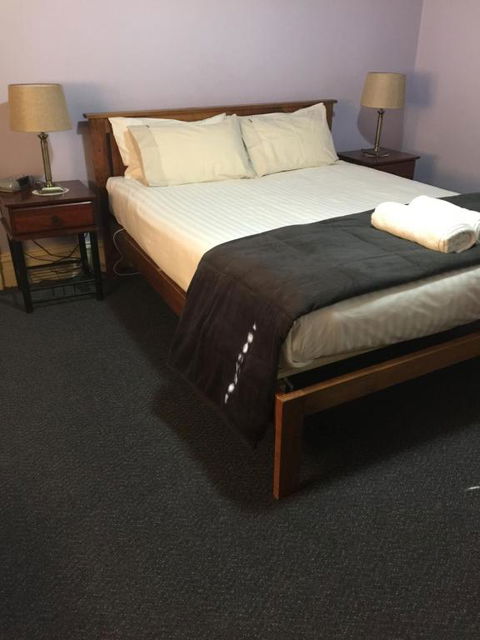 Rochester Tavern - Accommodation Asia 0
