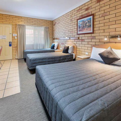 Roma Mid Town Motor Inn - Accommodation Asia 1