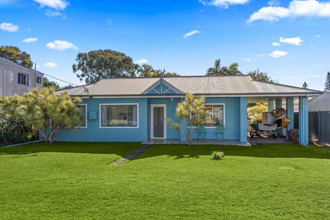 Ronnies Cottage - Accommodation Asia 0