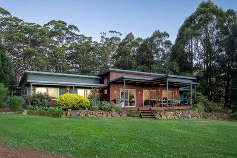 Roo Corner I Private Properties - Accommodation Guide 1