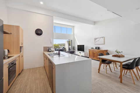 Rooftop - Accommodation Guide 3