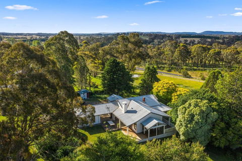 Rosalba - Accommodation Guide 0