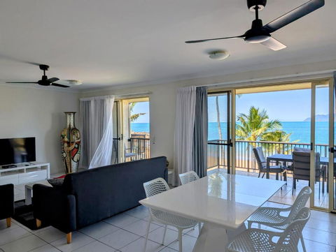 Rose Bay Resort - Accommodation Asia 2