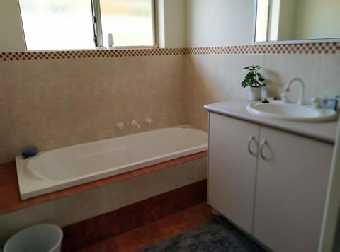 Ross - Accommodation China 3