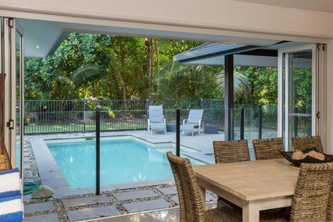 Roya On Mission - Beachfront - Wongaling - Family - Accommodation Asia 3