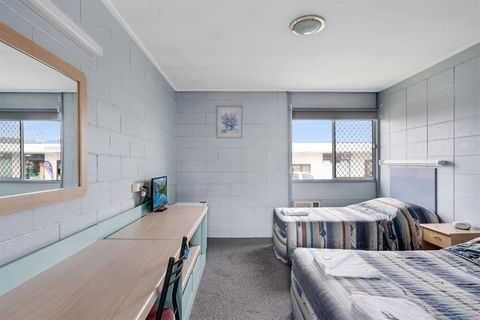 Royal Hotel - Accommodation Asia 2
