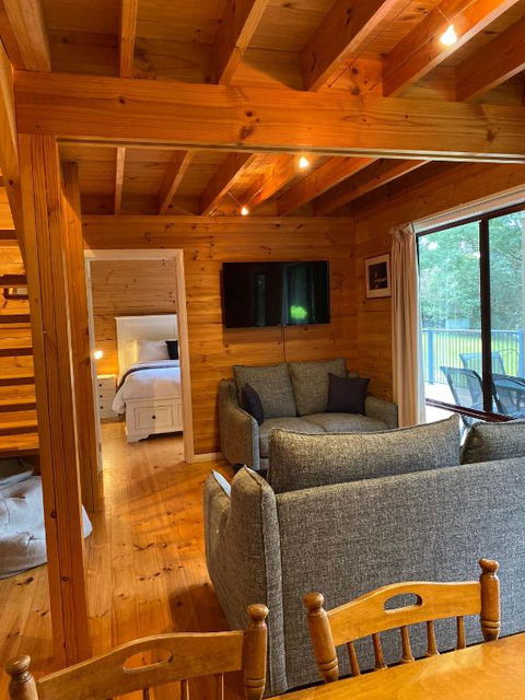 Russell Falls Holiday Cottages - Accommodation Asia 2