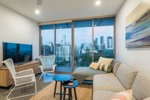 Russell St. Retreat Near Brisbane Convention Centre - Accommodation Guide 3
