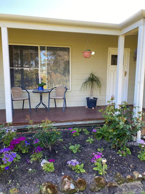 Sage House - Accommodation Guide 1