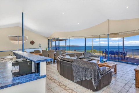 Sail Away - Aldinga Beach - C21 SouthCoast Holidays - Accommodation Guide 3