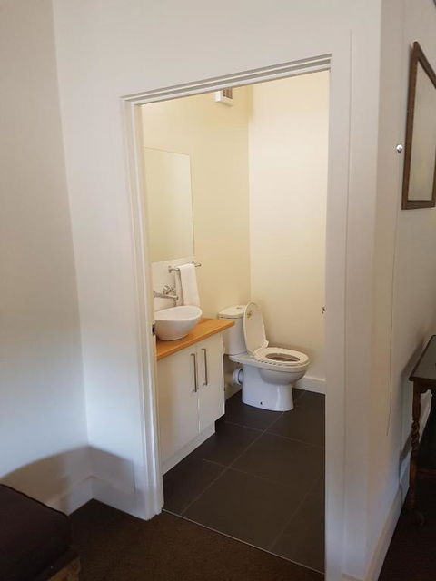 Saladin Lodge - Accommodation China 1