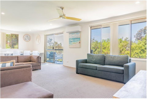 Salt & Sand Getaway - Accommodation Guide 3