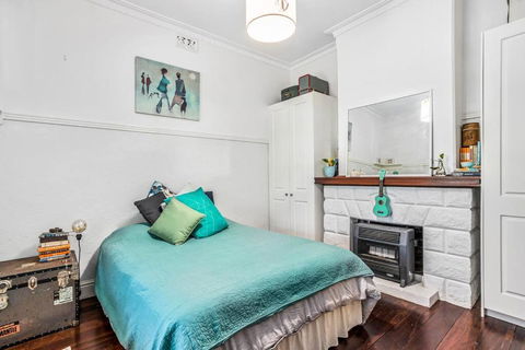 Saltbush Cottage In Fabulous South Fremantle - Accommodation Asia 2