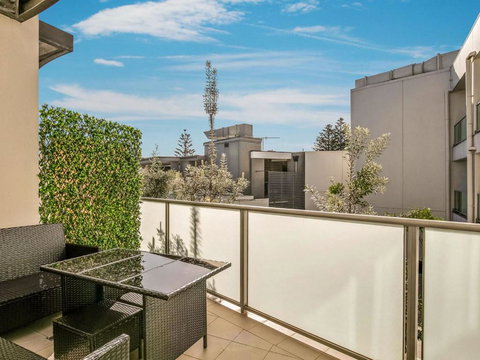 Saltwater Haven - Accommodation Guide 3