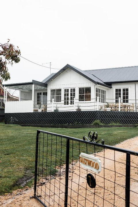 Saltwood - Accommodation China 0