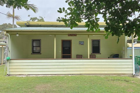 SALTYS AMITY POINT - Accommodation Asia 0
