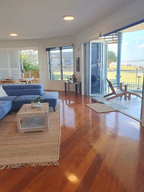 Sanbah-Surf, Views, Beach - Accommodation Guide 3
