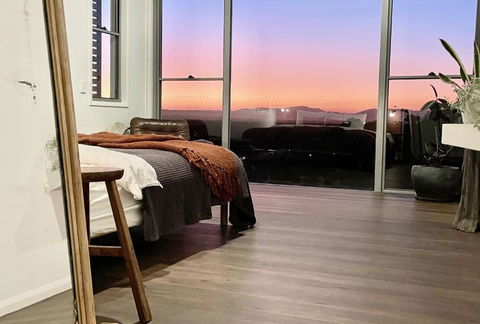 Sanctuary Spaces - Sundowner - Accommodation Guide 3