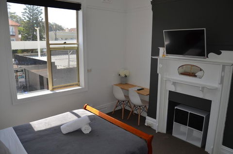 Sandy Bottoms Guesthouse - Accommodation Asia 0