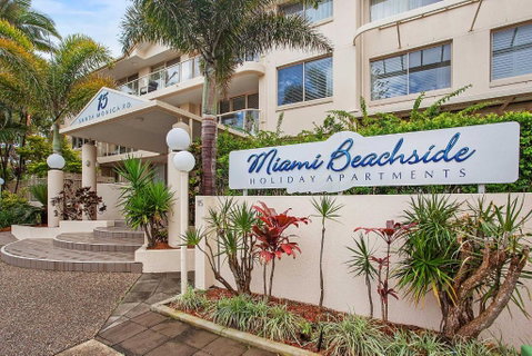 Santa Monica Apartments - Hosted By Burleigh Letting - Accommodation Guide 3
