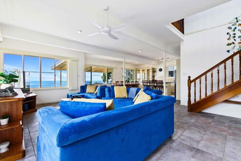 Sandbar On Moreton 5 Bedroom - Accommodation Guide 1