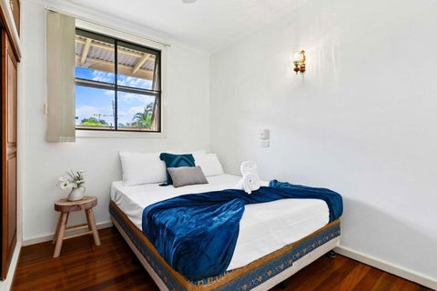 Sandbar On Moreton 5 Bedroom - Accommodation Guide 2