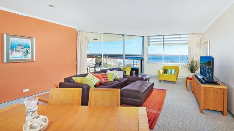 Sandcastle 201 - Accommodation Guide 2
