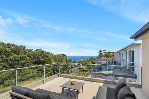 Sandcastle - Accommodation China 0