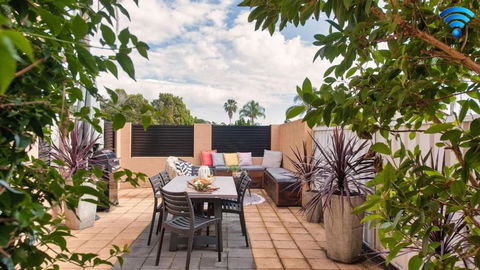 Sandcastle Shores - Accommodation Asia 0