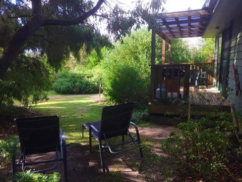 Sandpiper Ocean Cottages - Accommodation Guide 2