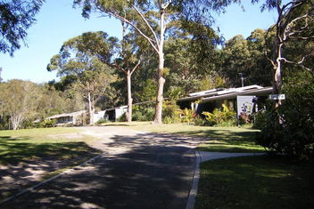 Sandpiper On Smiths Lake with Accommodation China