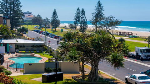 Sandrift Beachfront Apartments - Accommodation Guide 1