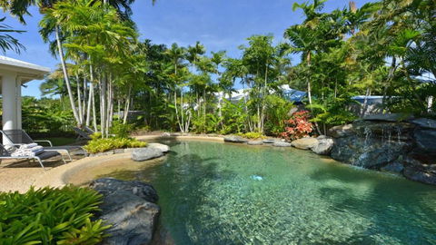 Sandwater Port Douglas - Accommodation Guide 2