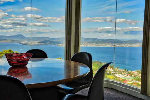 Sandy Bay Townhouse - Accommodation Asia 0