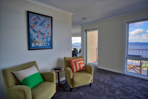 Sandy Bay Townhouse - Accommodation Asia 1