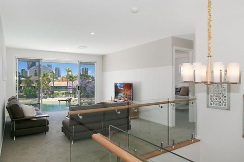 Sandy Cove - Accommodation Asia 3