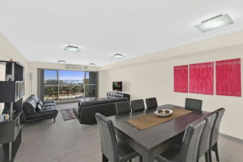 Sandy Cove Apartment The Entrance 46 with Accommodation China